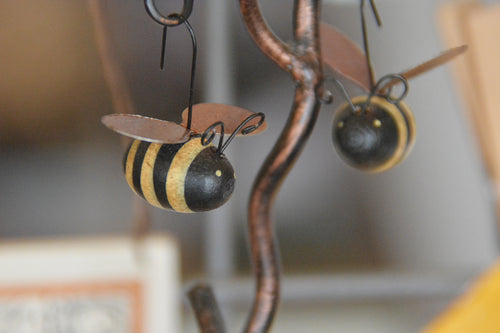 Wooden and Metal Bees for Home Decor