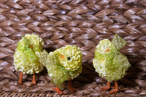 Small Ribbon Chicks for Easter